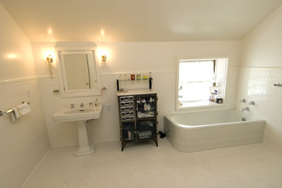 bathroom2